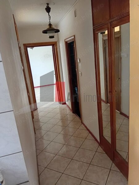 Vindem apartament 2 camere in Crangasi